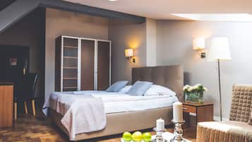 Ropa de cama de alta calidad y minibar