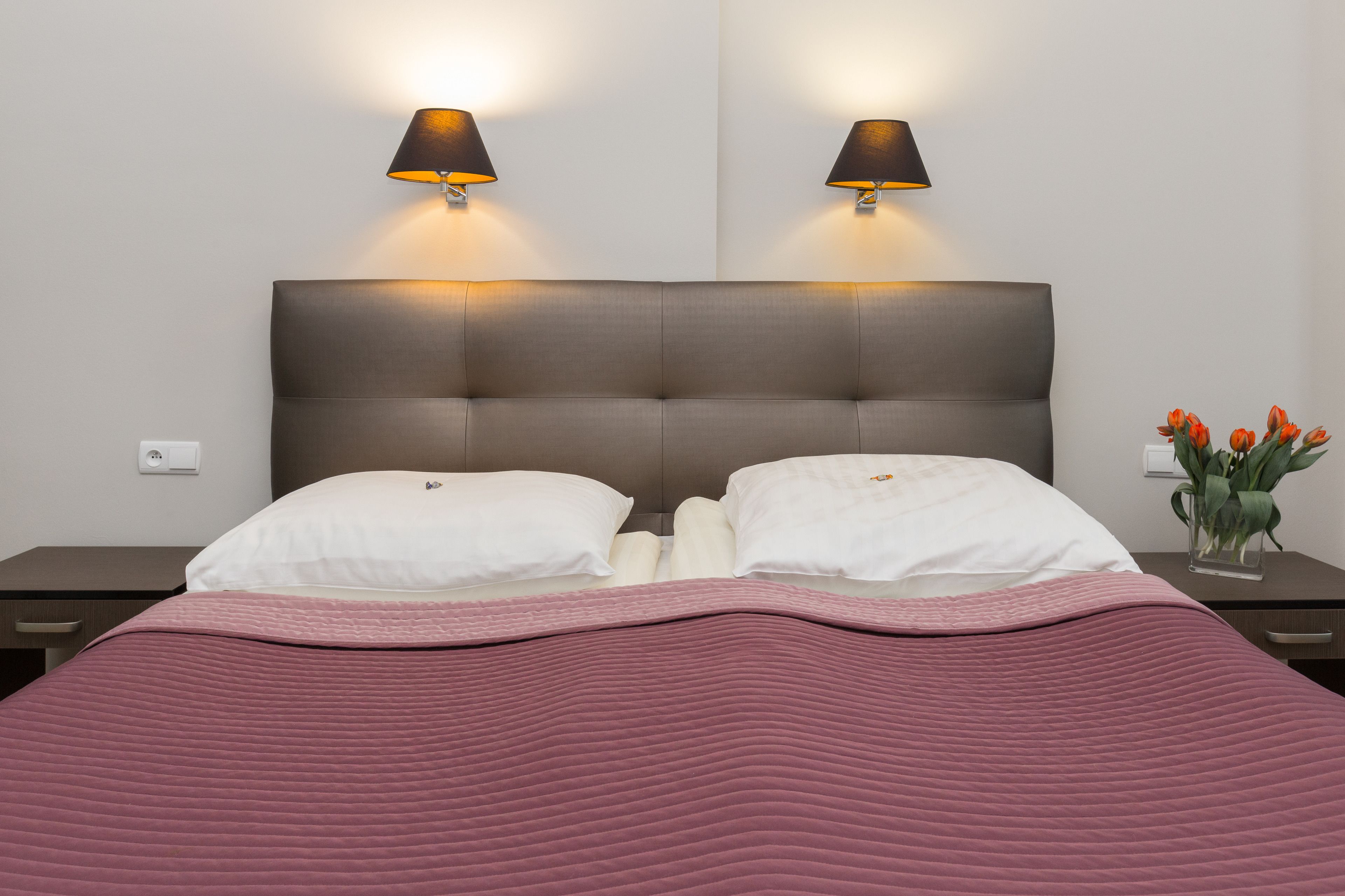 superior single room | premium bedding, minibar, in-room safe, desk