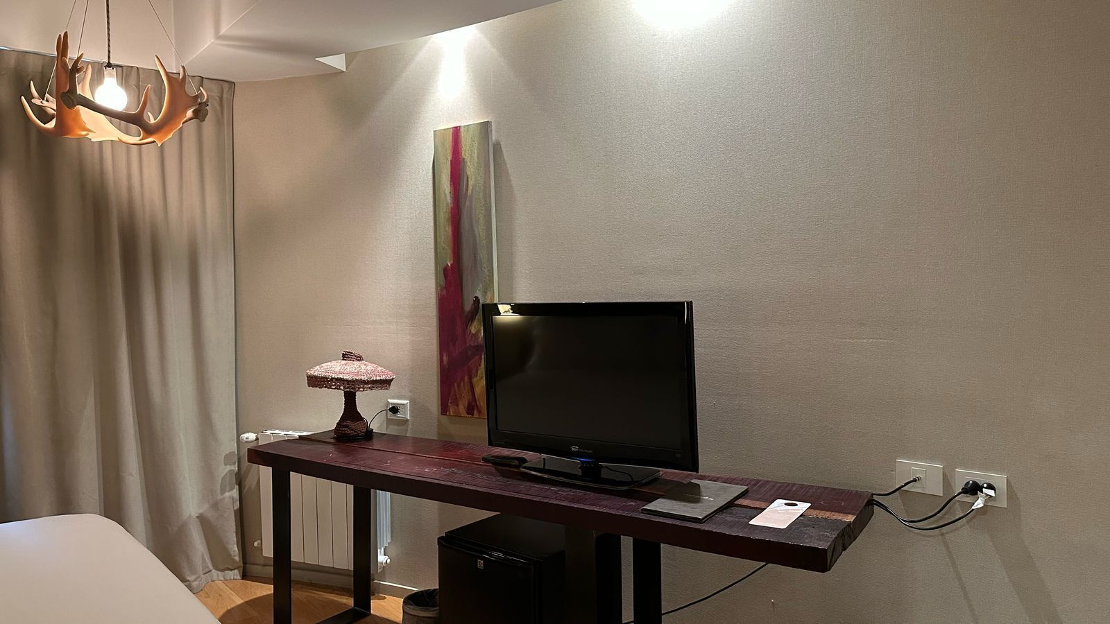 minibar, in-room safe, desk, blackout curtains