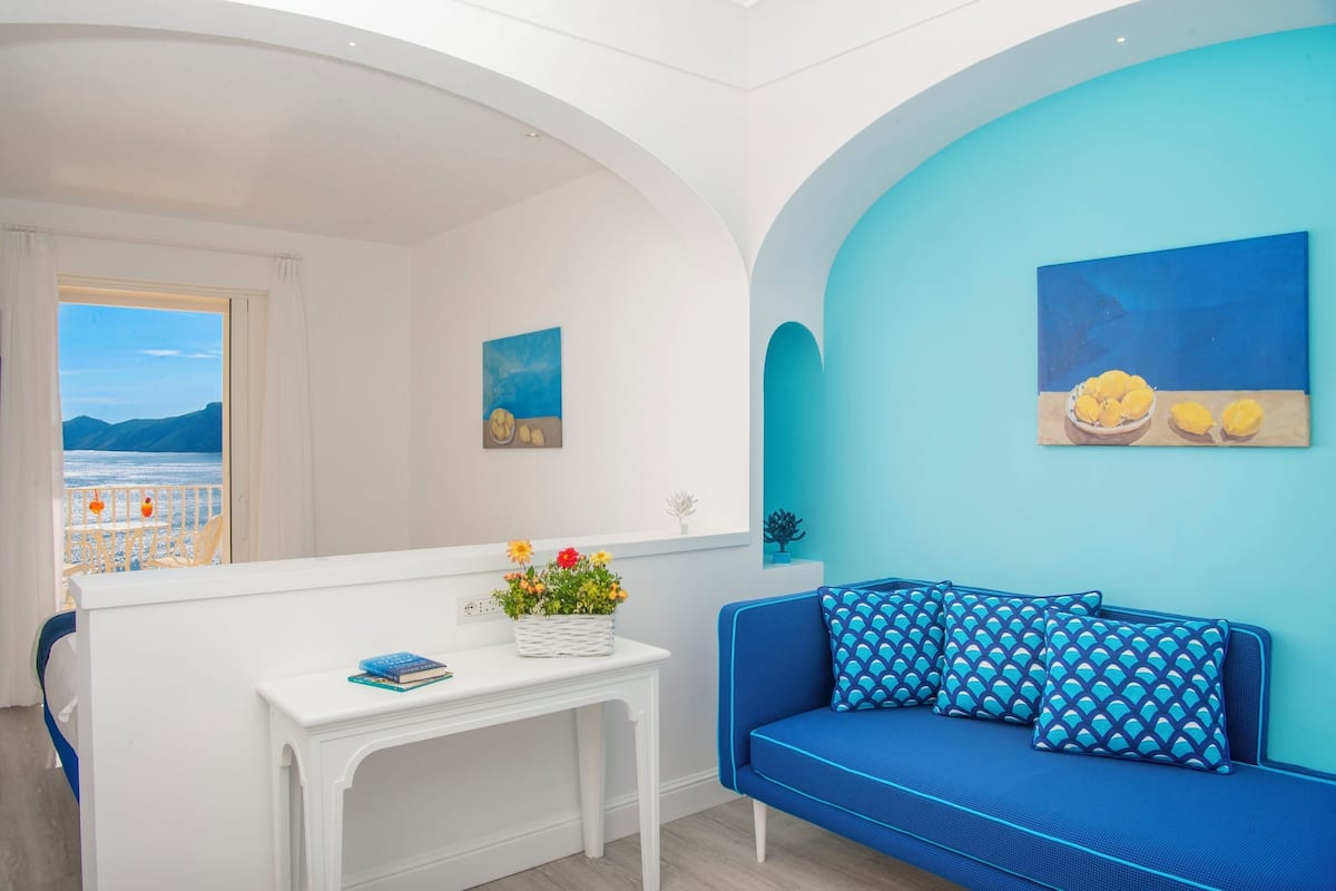 Junior Double Room, Terrace, Sea View