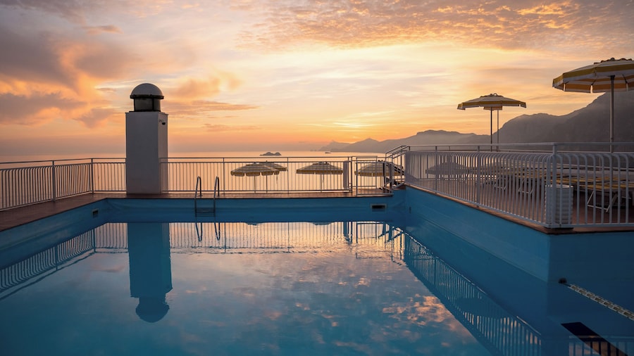Hotel Tramonto d'Oro