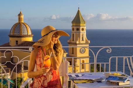 Sundeck. Hotel Tramonto d'Oro