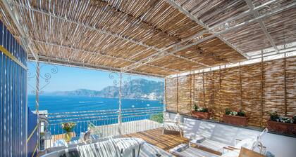 Hotel Tramonto d'Oro