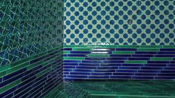 Salas para tratamentos a dois, banho turco/hammam, tratamentos corporais