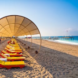 Private beach, sun-loungers, beach umbrellas, beach towels