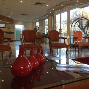 Sala de estar en el lobby