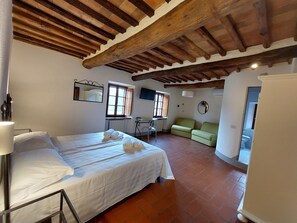 Classic Double Room - Agriturismo San Sano (Gaiole in Chianti)