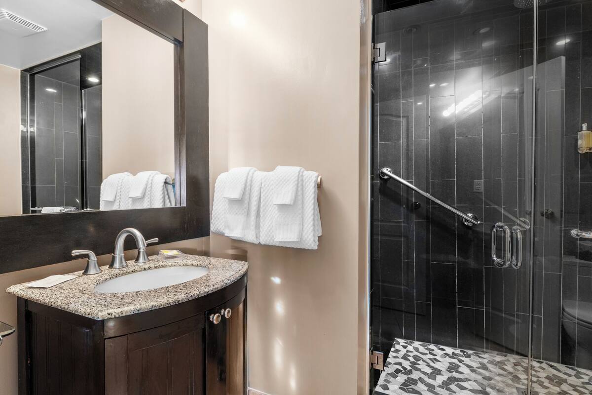 deluxe room | room amenity