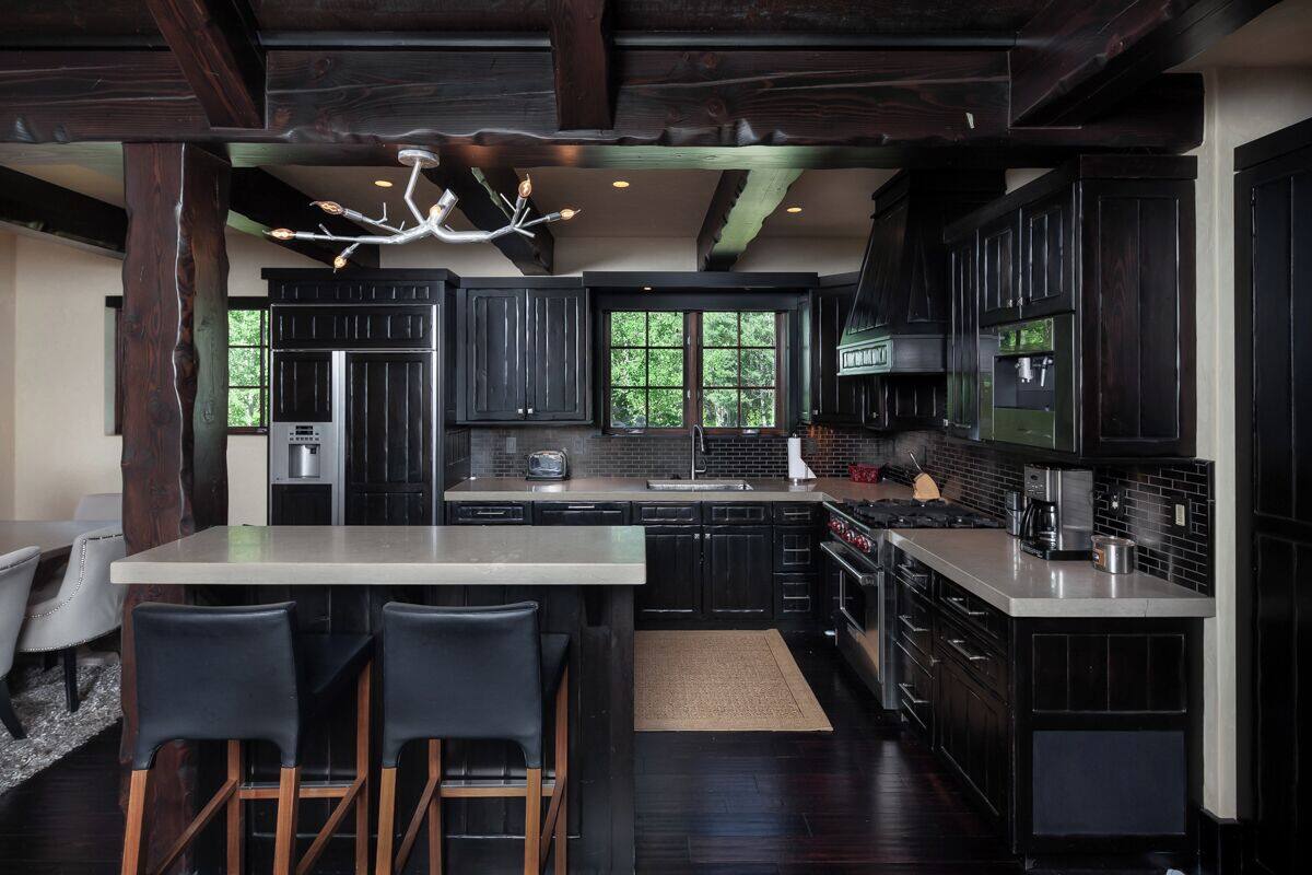 luxury house | 1 bedroom, premium bedding, down duvets, in-room safe