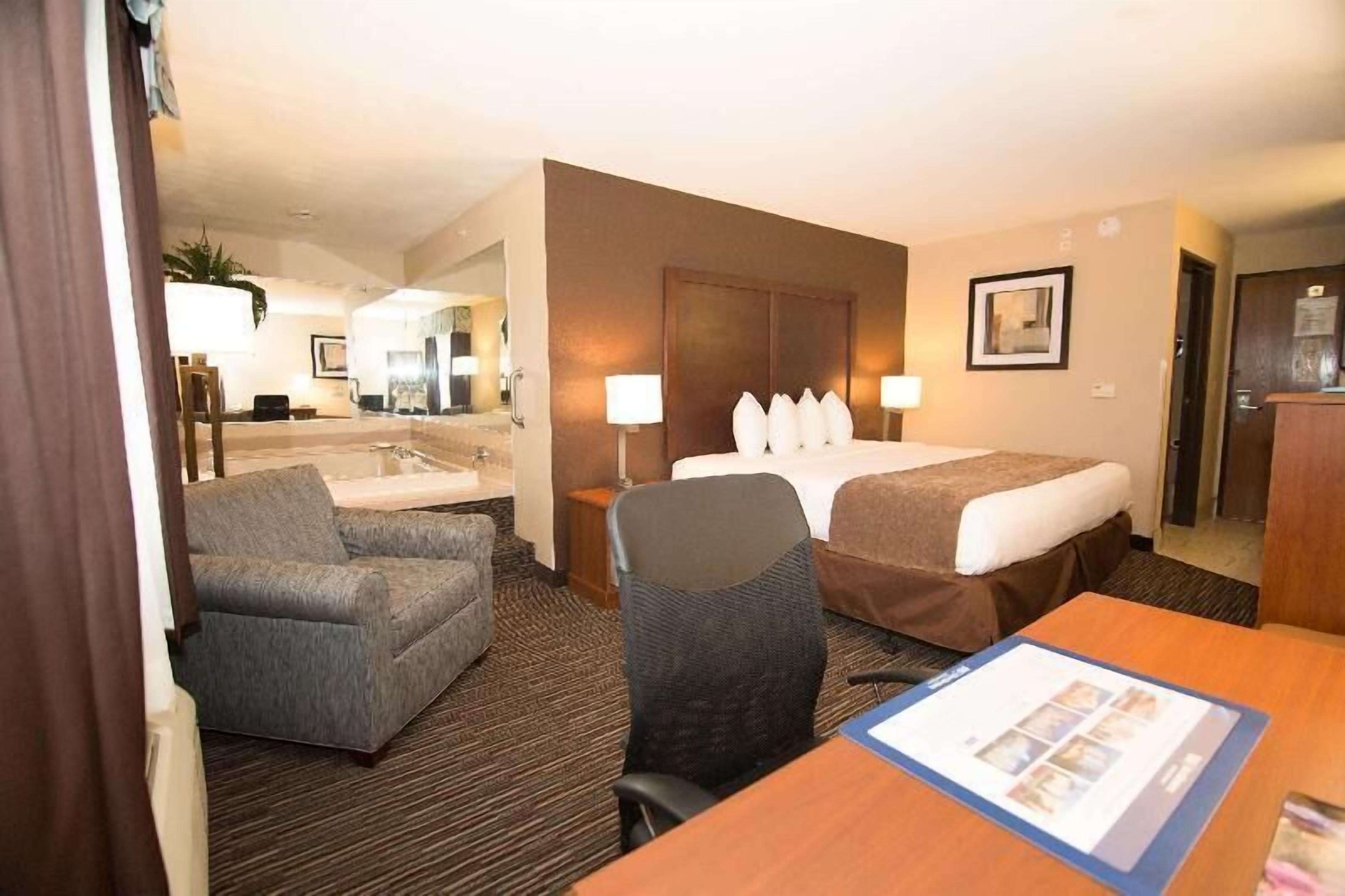Pillow-top beds, in-room safe, laptop workspace, iron/ironing board
