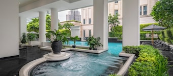 Grande Centre Point Ploenchit