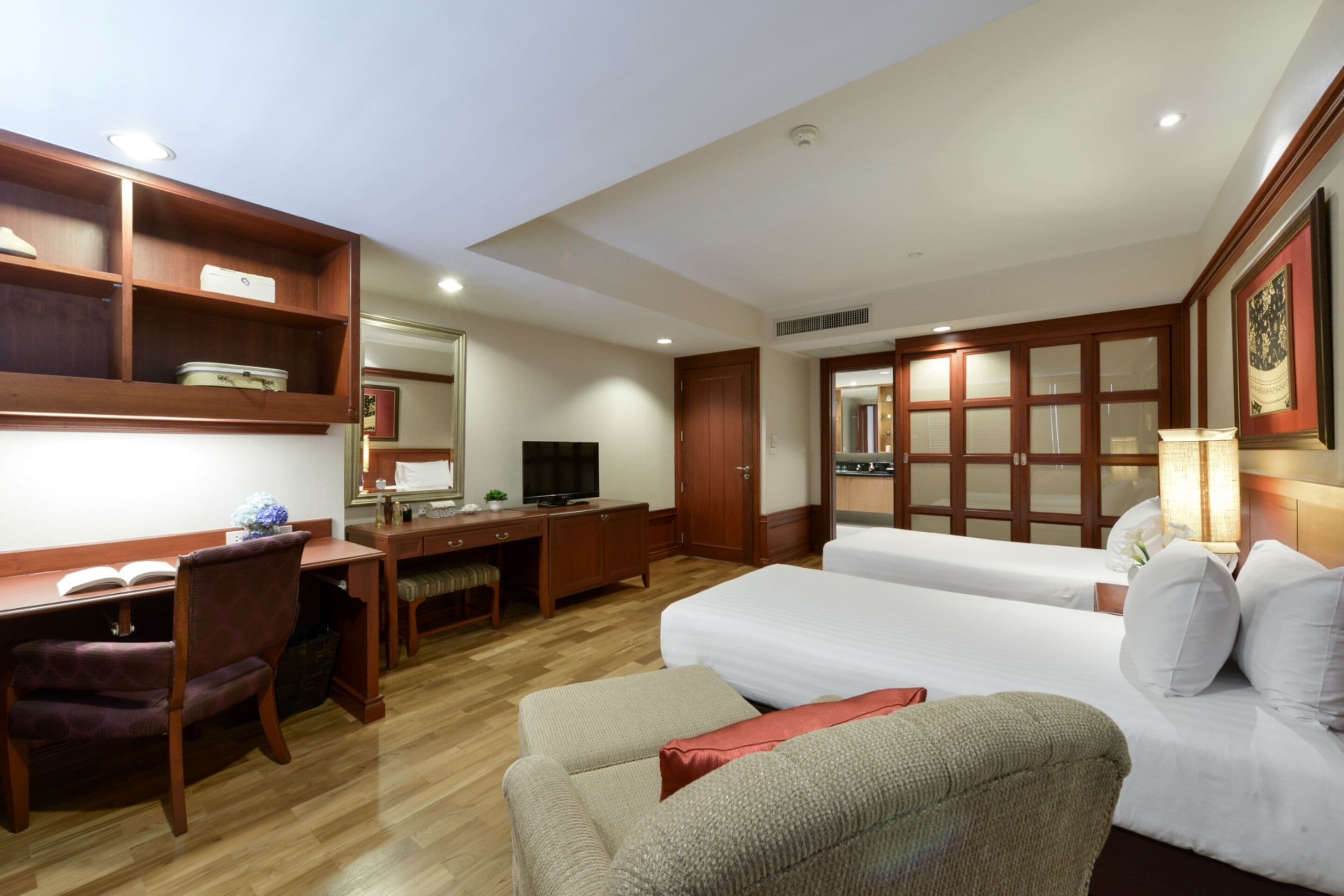 egyptian cotton sheets, premium bedding, minibar, in-room safe