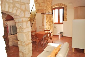 Appartement Romantique, 2 chambres, coin cuisine | Coin séjour