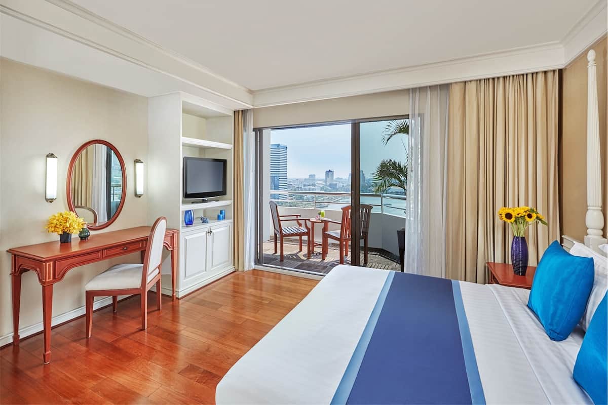 Three Bedroom Family Grand Suite - Lakeview | Vista dalla camera