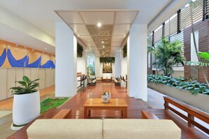 Sala de estar en el lobby