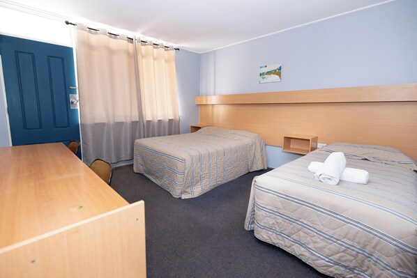 Standard Suite, 1 Bedroom (Twin Room)