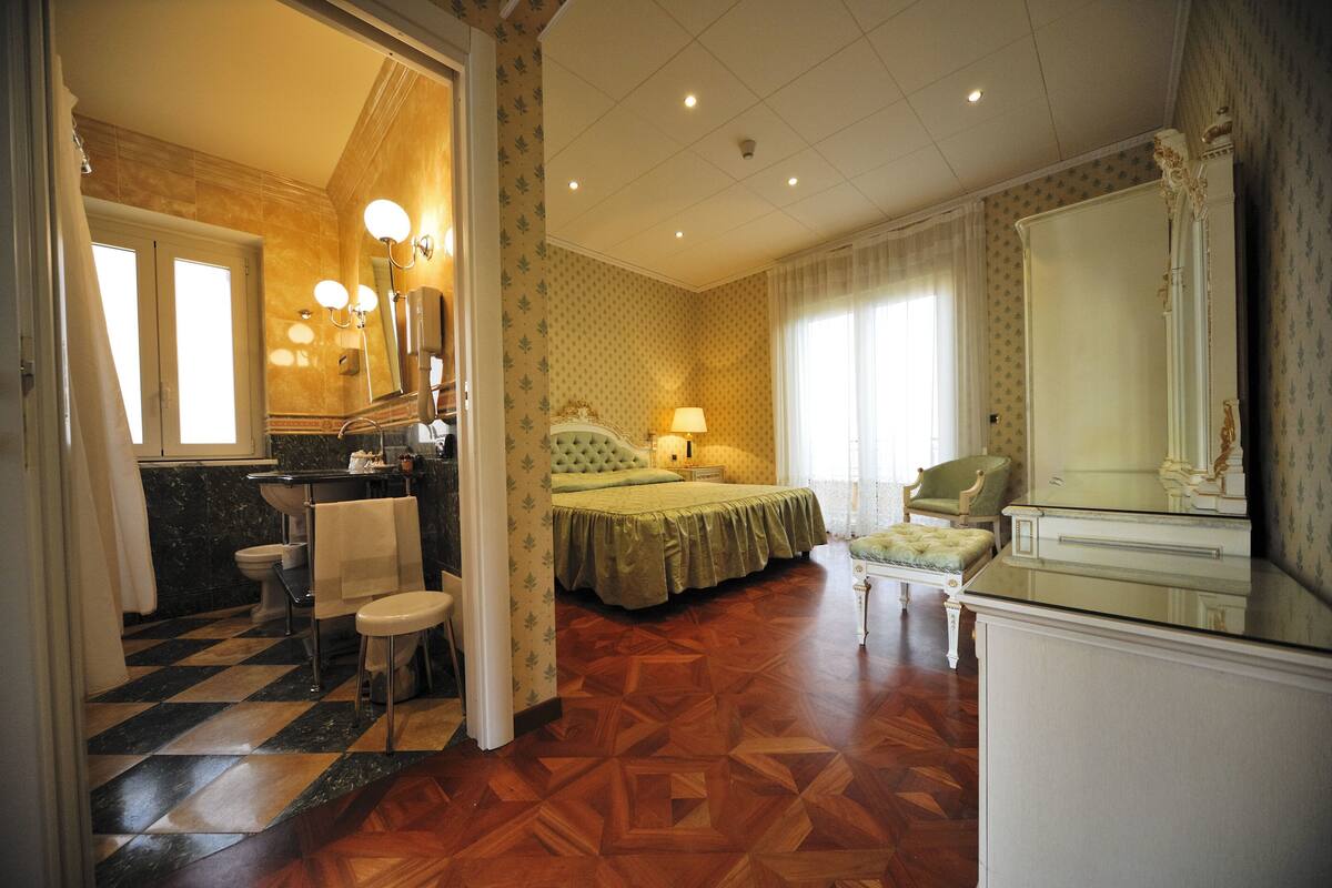Suite, 2 Bedrooms | In-room safe, desk, blackout drapes, cribs (surcharge)