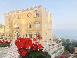 Exterior detail - Villa Riis (Taormina)