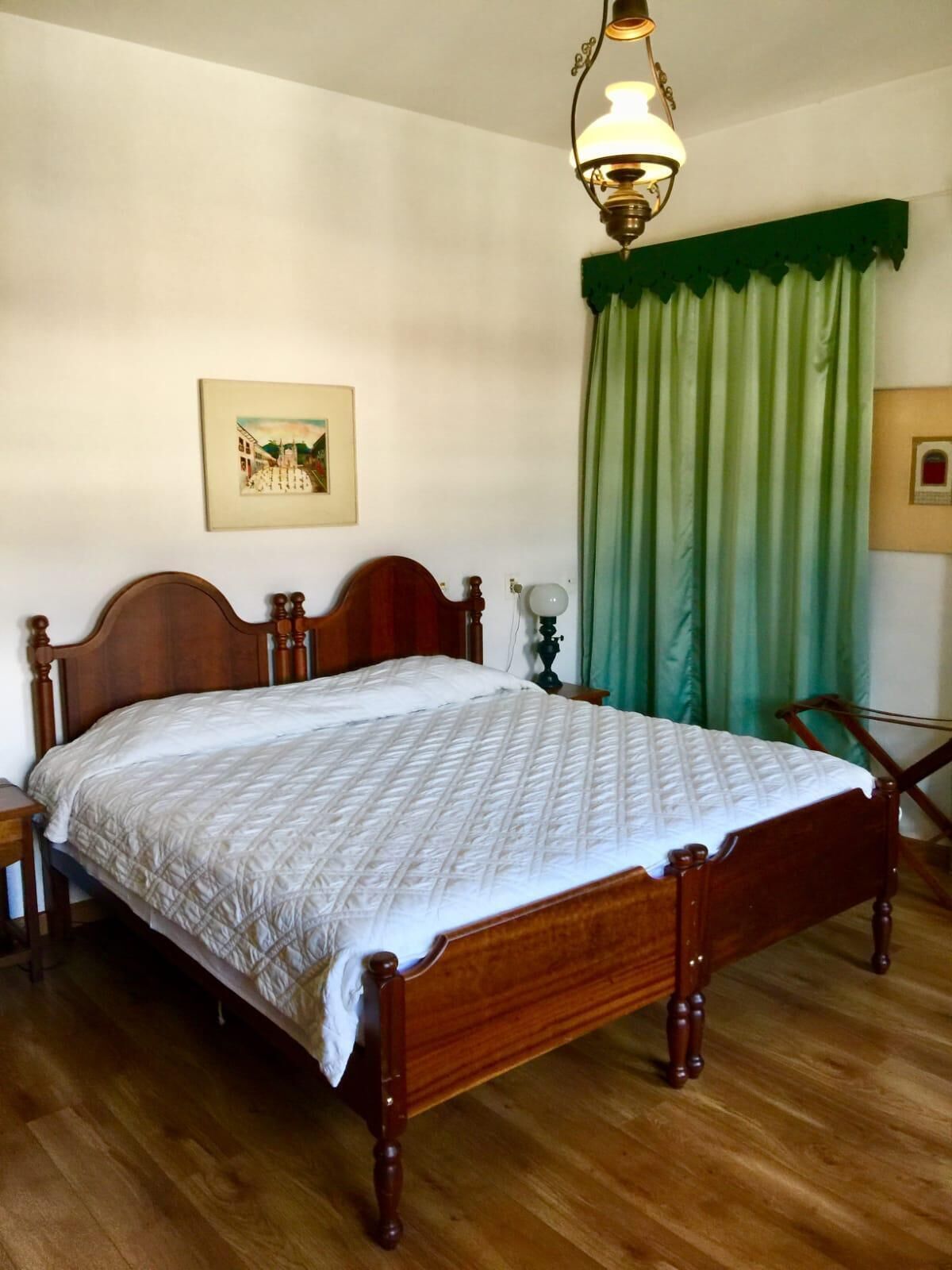 1 bedroom, hypo-allergenic bedding, pillow-top beds, minibar