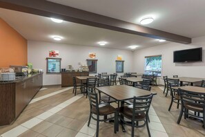 Free daily buffet breakfast