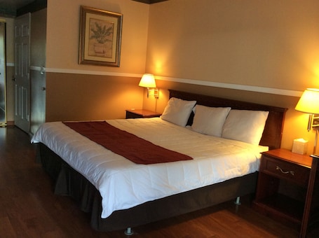 Quarto standard | 1 quarto, escrivaninha, ferros/tƔbuas de passar roupa, Wi-Fi de cortesia