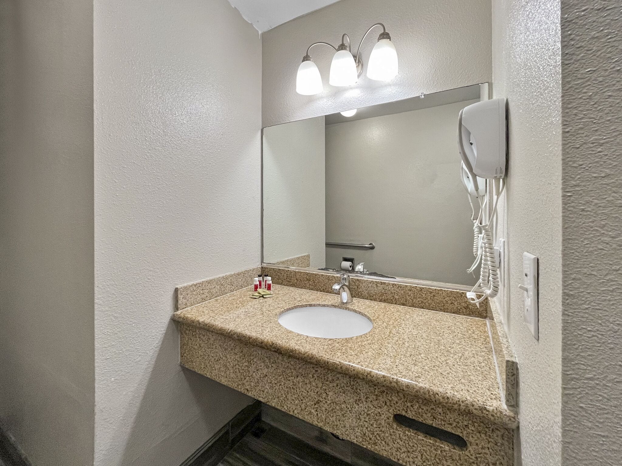 Standard Room, 2 Queen Beds, Kitchen | Bathroom | Combined shower/tub, free toiletries, hair dryer, towels