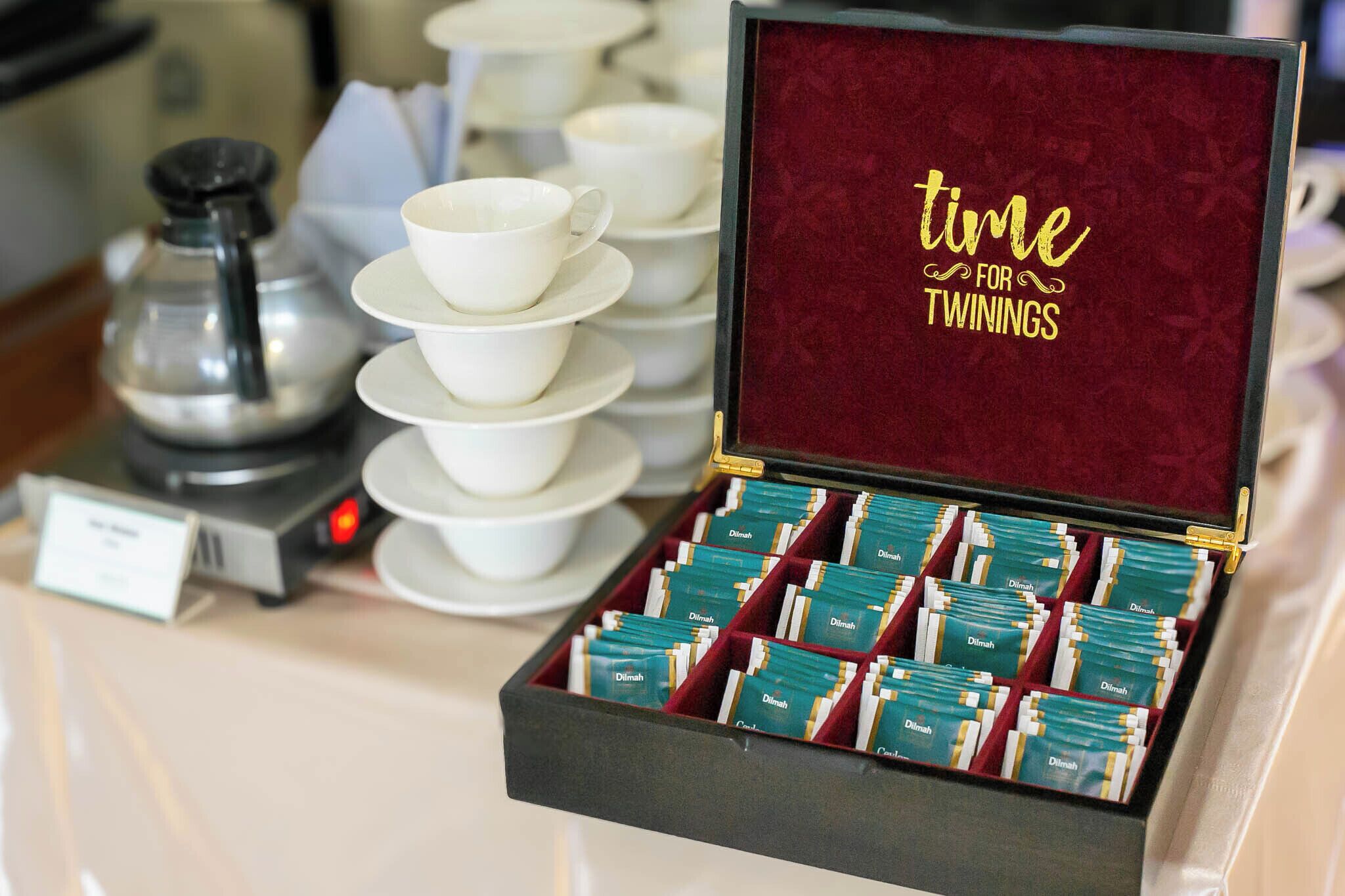 daily continental breakfast (thb 249 per person)