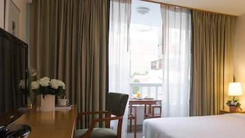Suite, 2 Schlafzimmer | Blick auf die Stadt