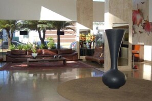 Interior entrance - Papillon Hotel (Goiania)