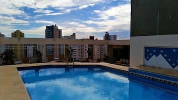Piscina externa