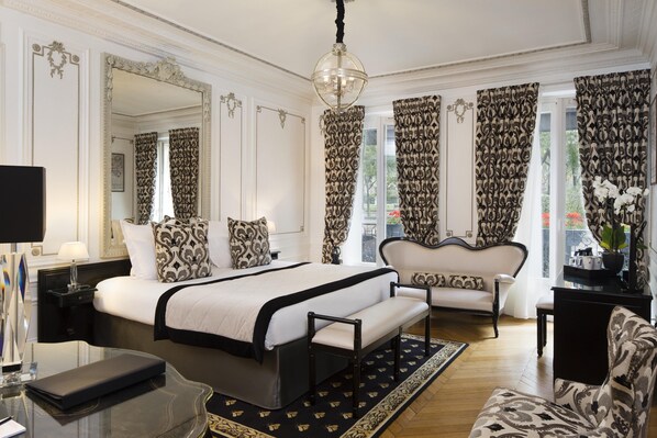 Ropa de cama de alta calidad y minibar