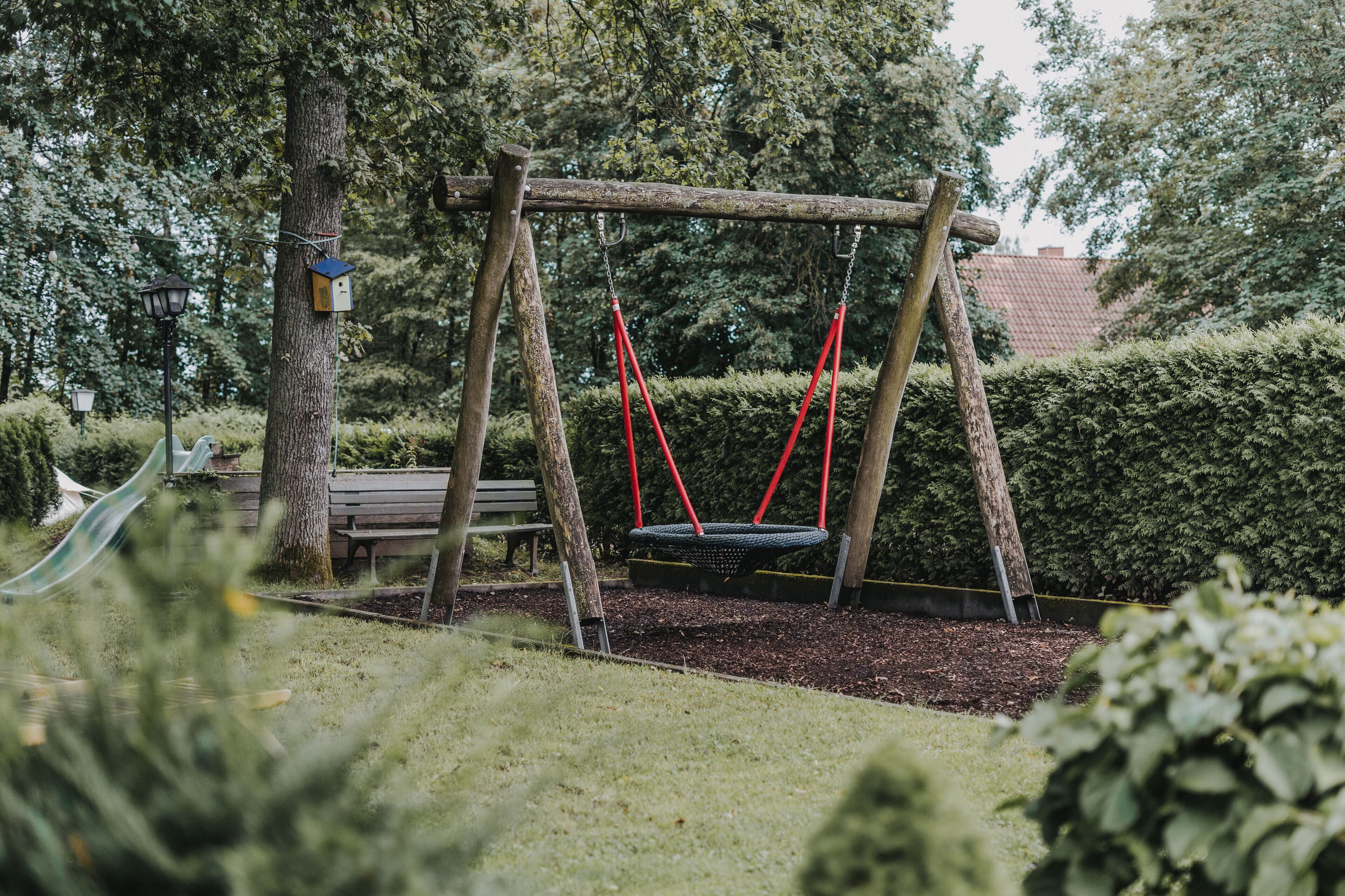 children’s play area – outdoor