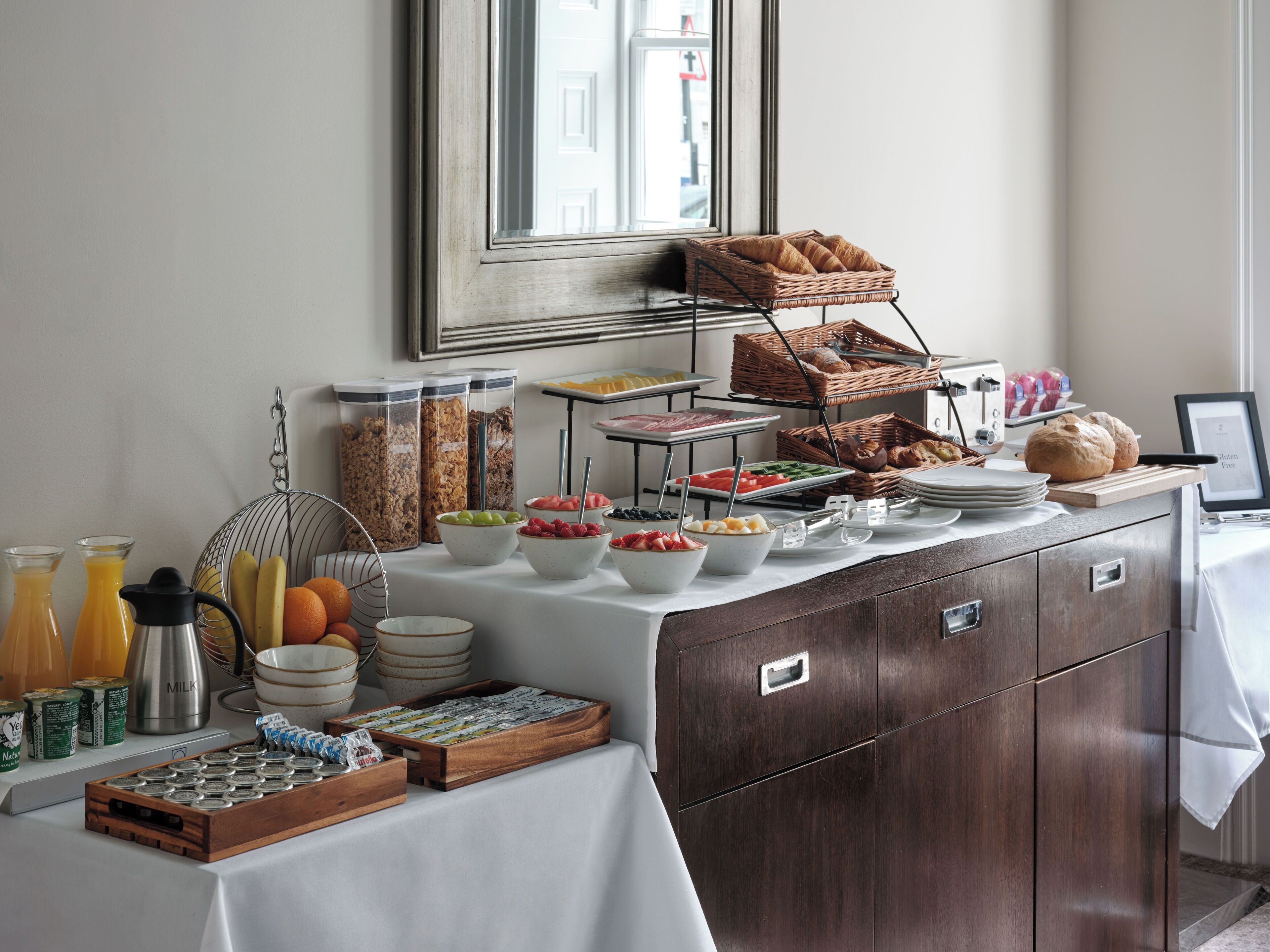 daily continental breakfast (gbp 16 per person)