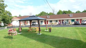 Área de parrilladas y picnic