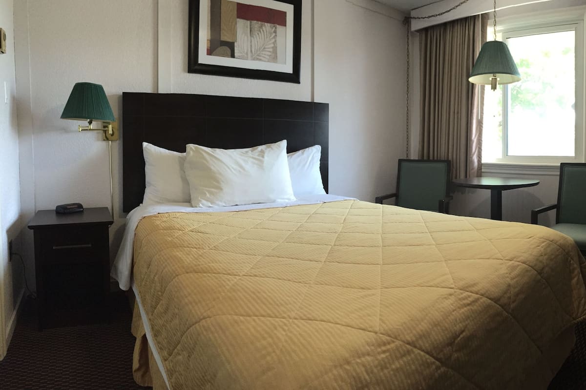Comfort kamer, 1 queensize bed | Kameruitzicht