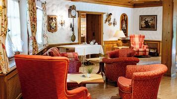 Sala de estar en el lobby