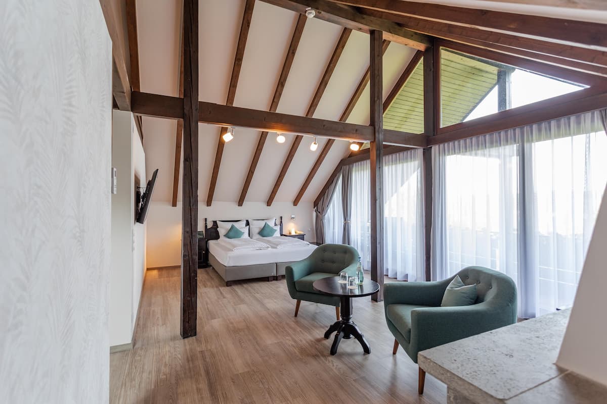 Superior Studio, 1 Double Bed, Balcony | In-room safe, individually furnished, blackout drapes, cribs/infant beds