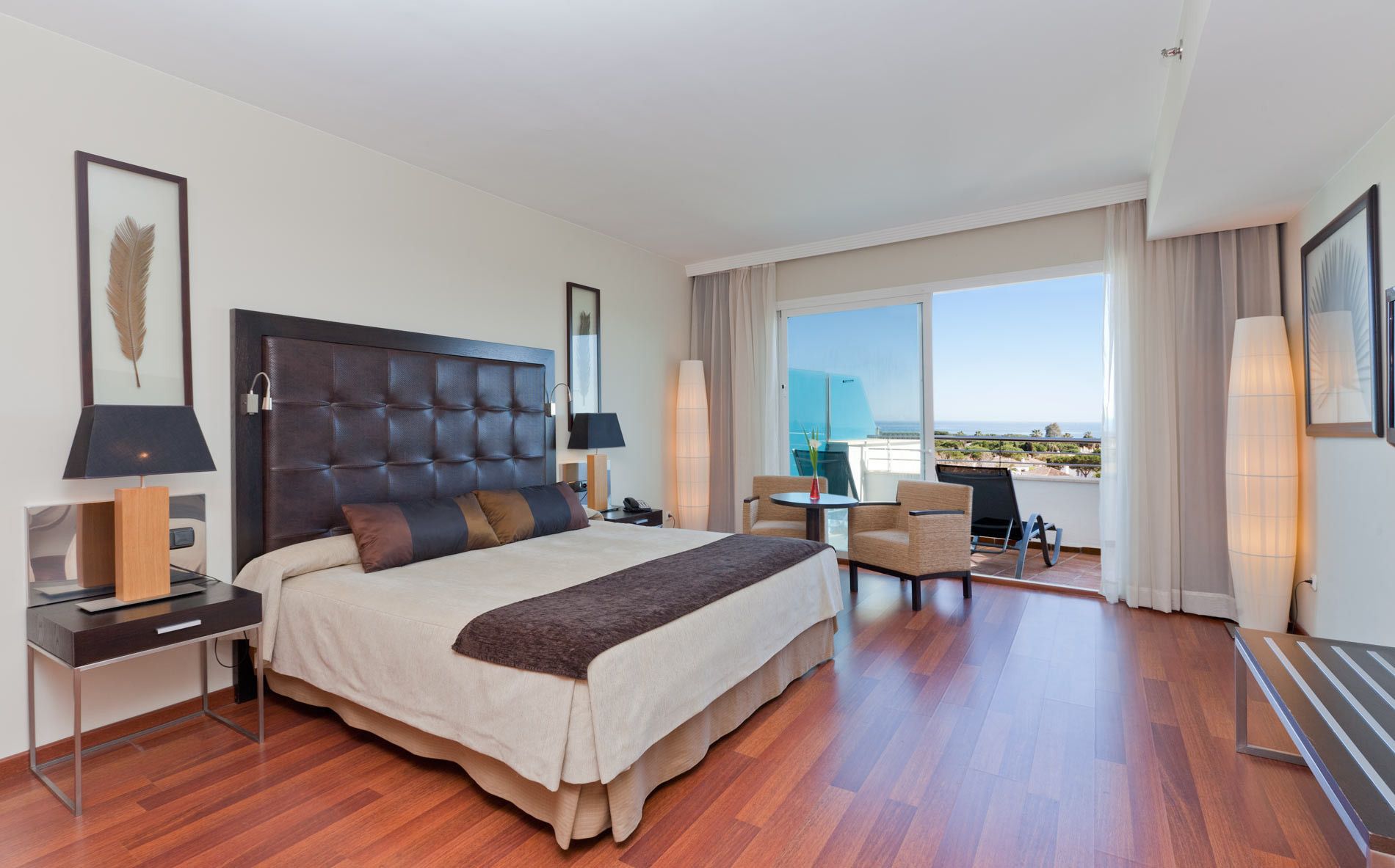 Suite Dúplex Penthouse | Premium bedding, down comforters, Select Comfort beds, minibar