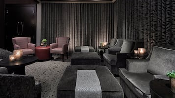 2 bars/lounges, poolside bar