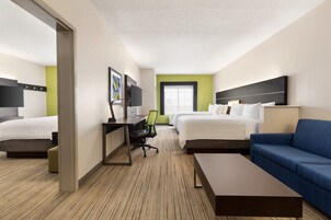 Suite, 1 Bedroom (1 King Bed, 2 Queen Beds) | 1 bedroom, premium bedding, in-room safe, desk