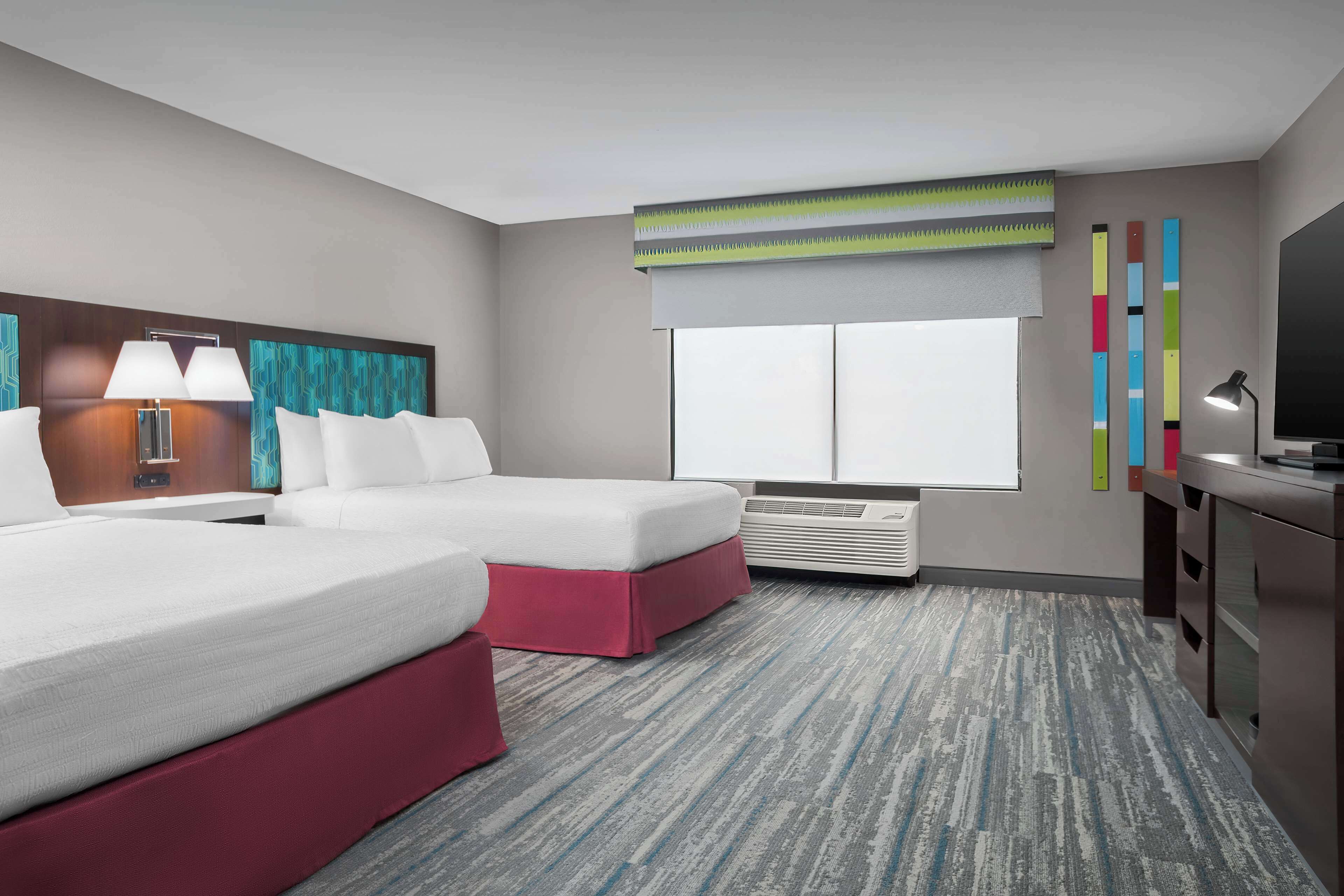 room, accessible, non smoking | pillow-top beds, in-room safe, desk, laptop workspace