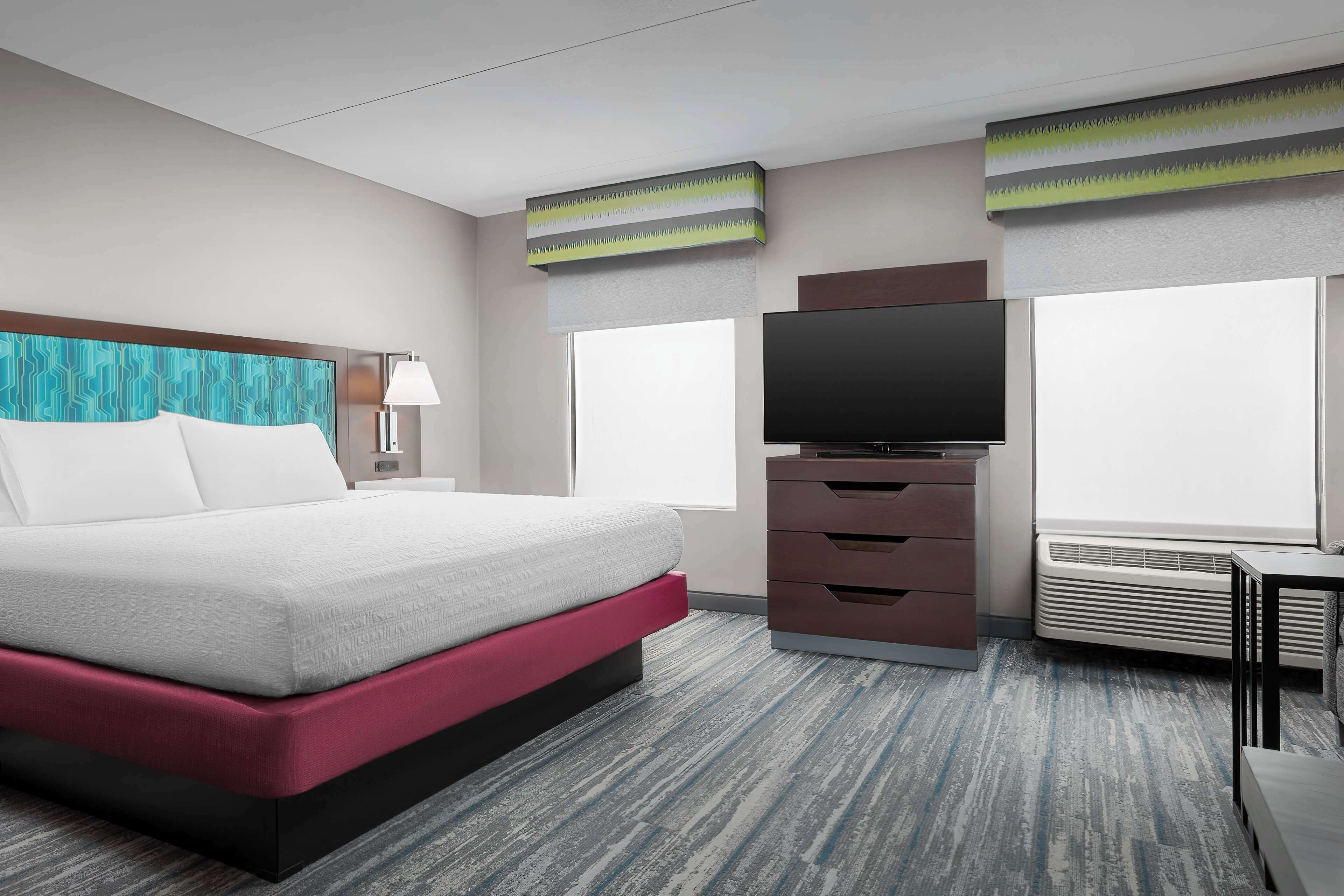 studio suite, 1 king bed with sofa bed | pillow-top beds, in-room safe, desk, laptop workspace