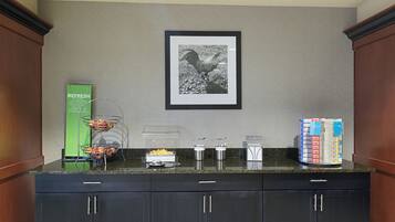 Free daily buffet breakfast