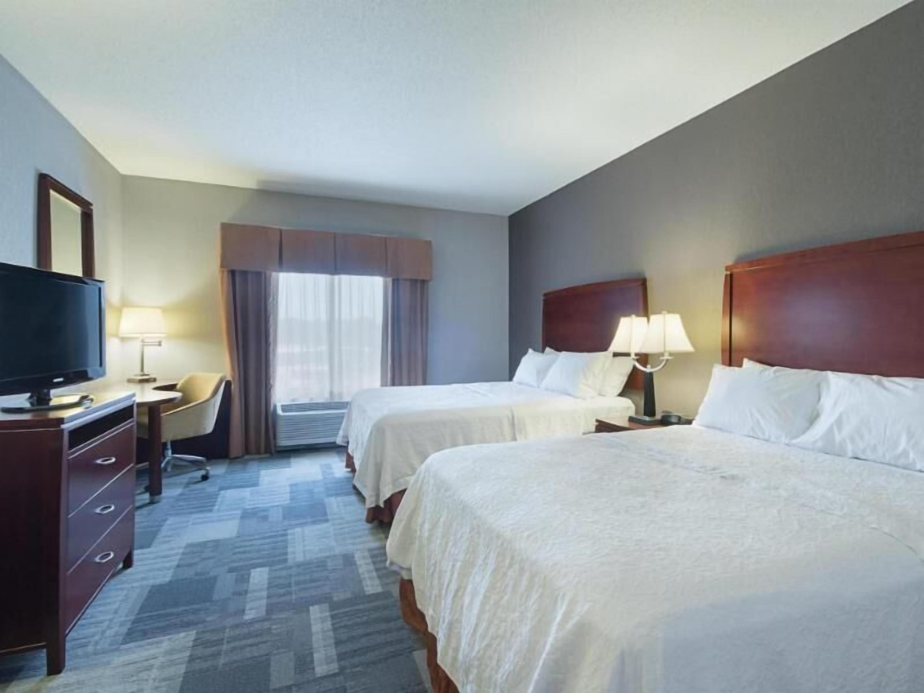 In-room safe, desk, iron/ironing board, free cots/infant beds