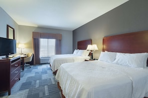 Two queen beds non smoking | In-room safe, desk, iron/ironing board, free cots/infant beds - Hampton Inn & Suites Indianapolis/Brownsburg (Brownsburg)