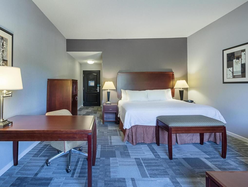 In-room safe, desk, iron/ironing board, free cots/infant beds