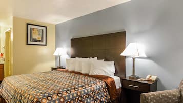 Habitación estándar, 1 cama King size, para no fumadores | Ropa de cama de alta calidad, escritorio y insonorización