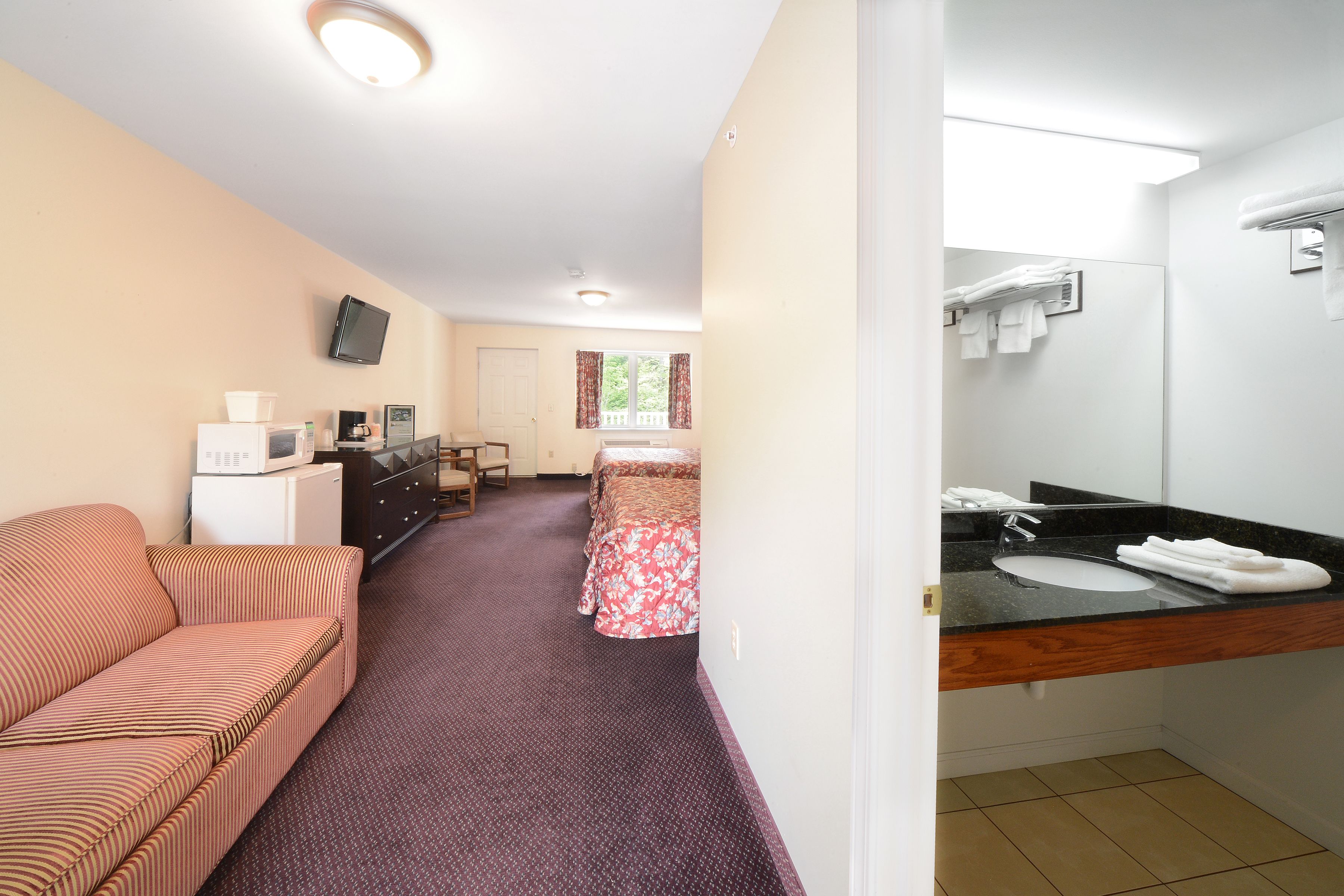 Photo - Studio Motel of Lake George