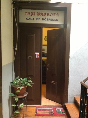Entrada de la propiedad