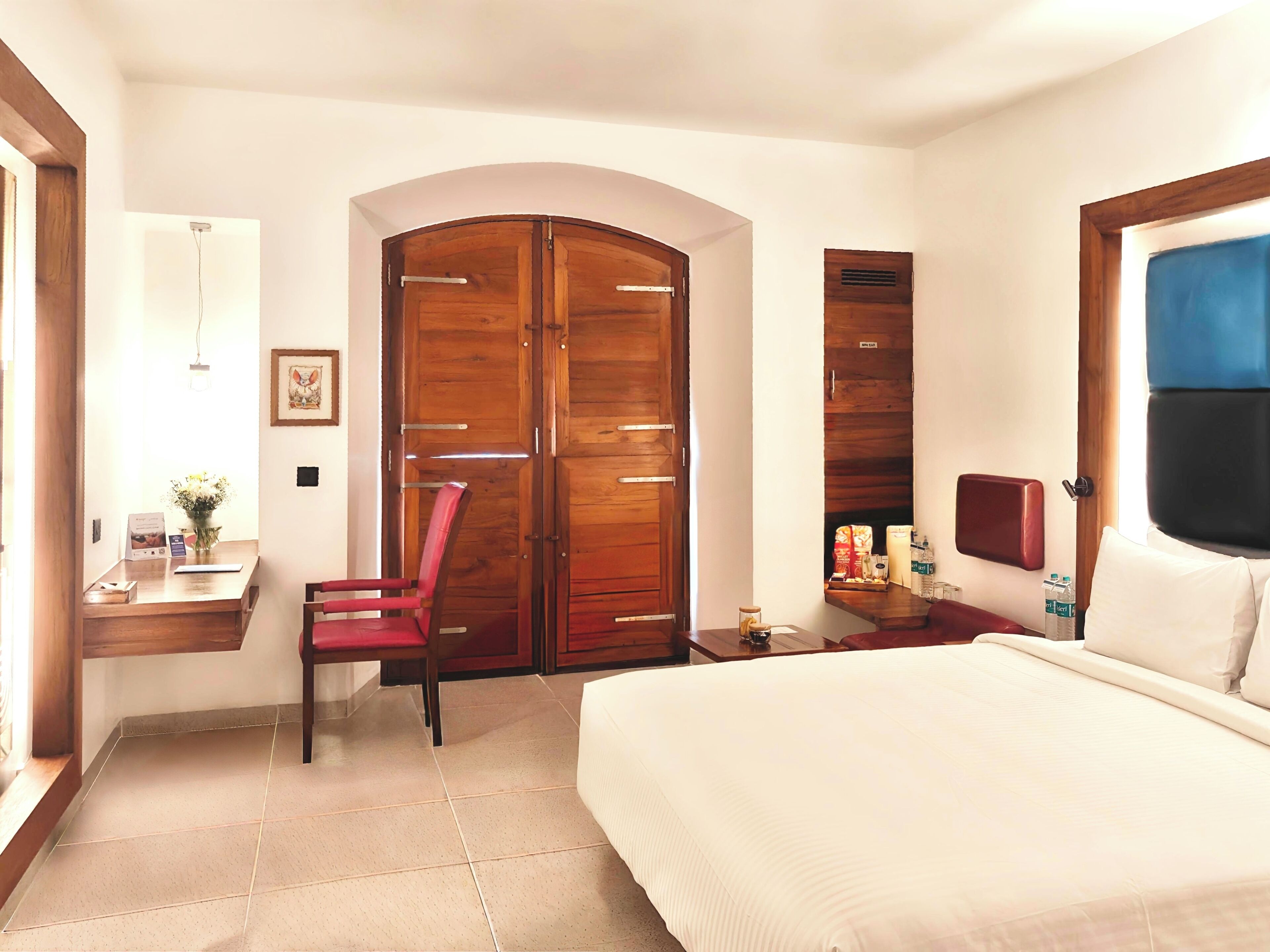 Deluxe room - Double bed | Premium bedding, pillowtop beds, minibar, in-room safe